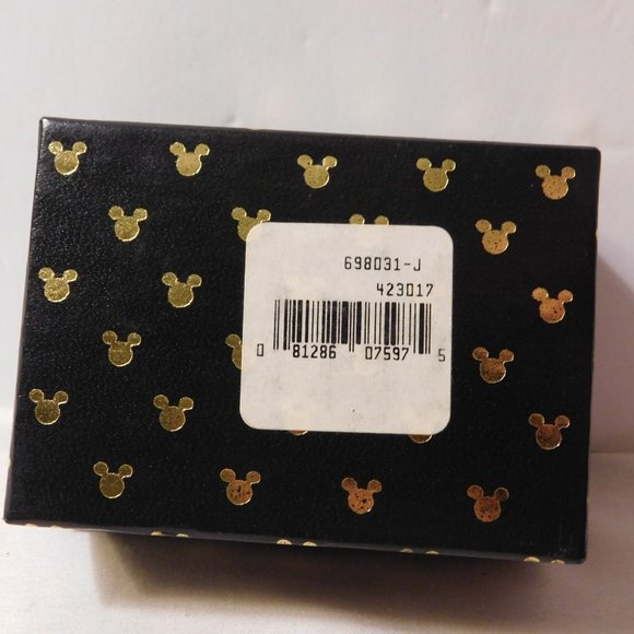 Vintage Club de Golf Mickey Mouse Golf Ball and Tie Tack Pin - Picture 8 of 8